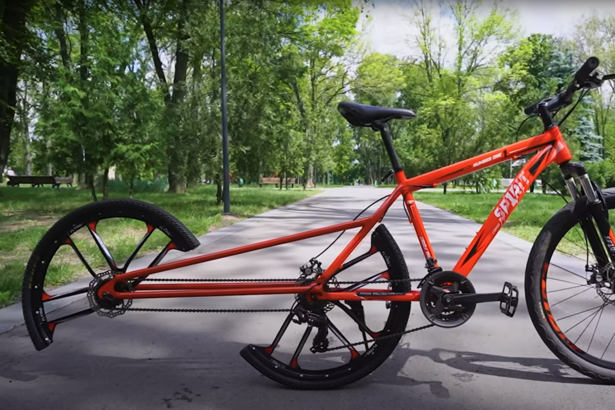 Bike with top wheels